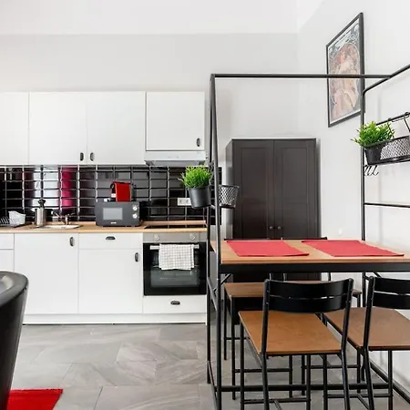 Kz10e Paola On Kazinczy Utca Apartmán *